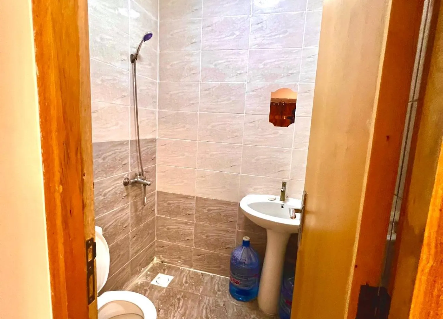 Flats In Dubai Emirates Tower Metro Station Apartment